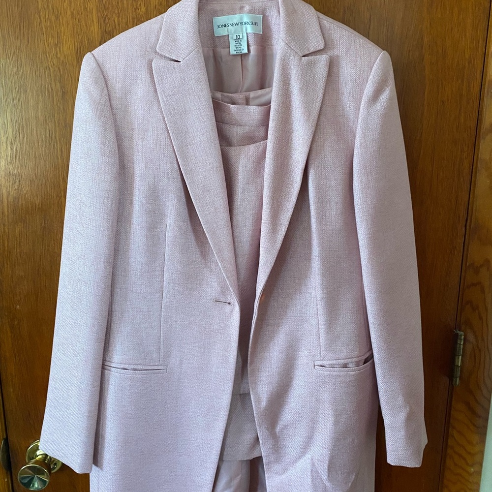 Josephine Chaus Soft Pink Women’s Suit